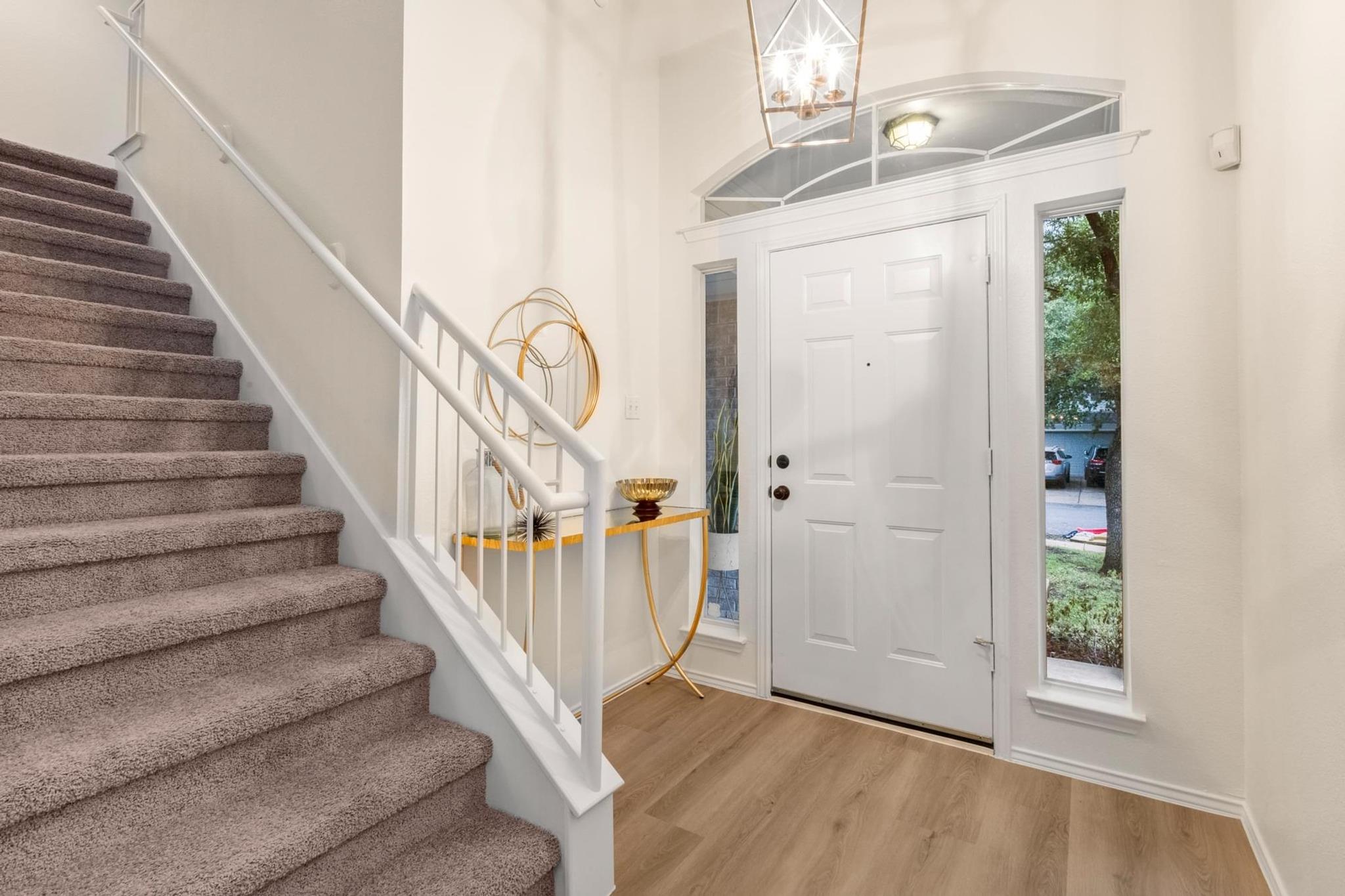 1449 SIR THOPAS Trl, Austin, TX 78748