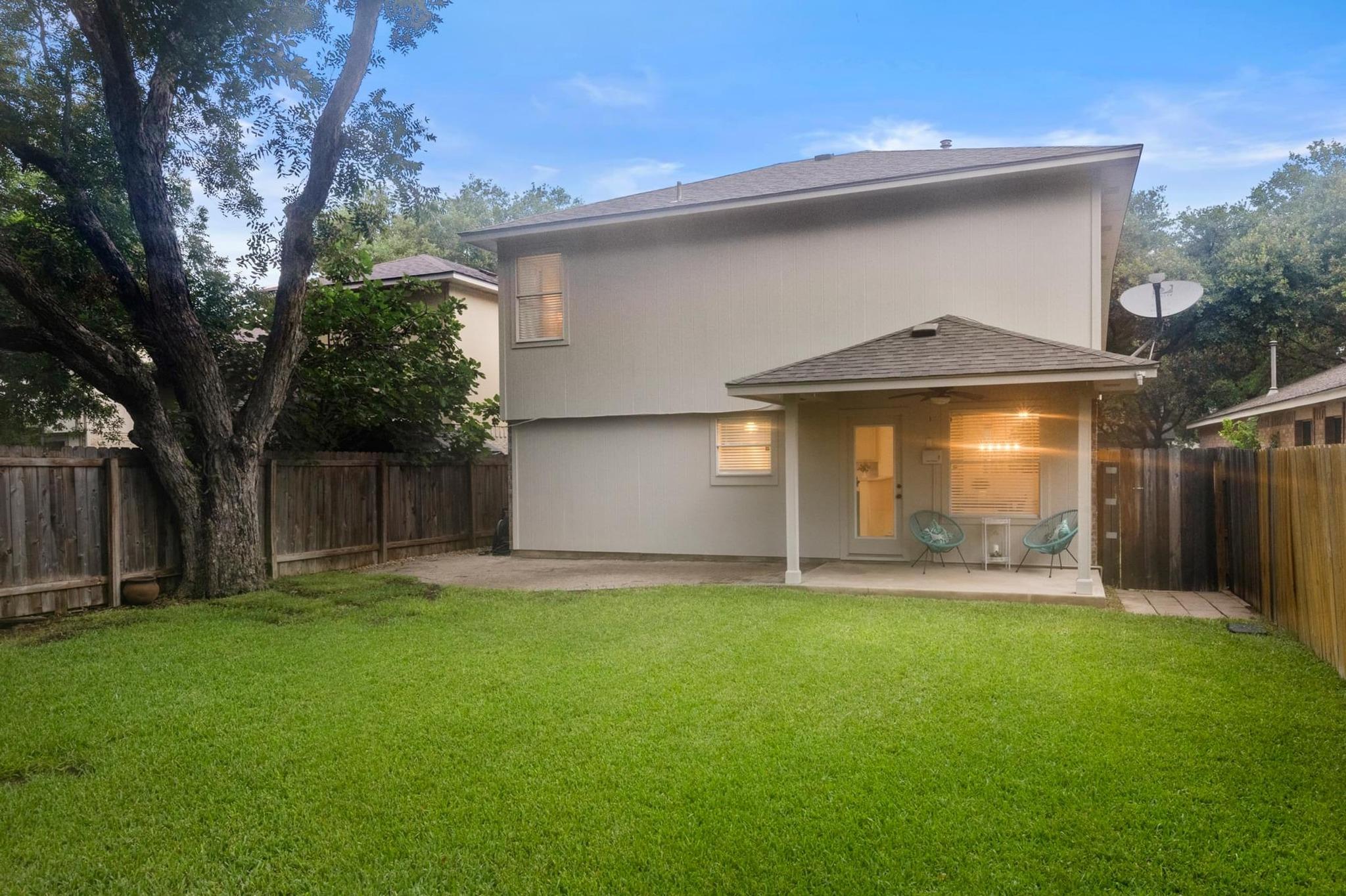 1449 SIR THOPAS Trl, Austin, TX 78748