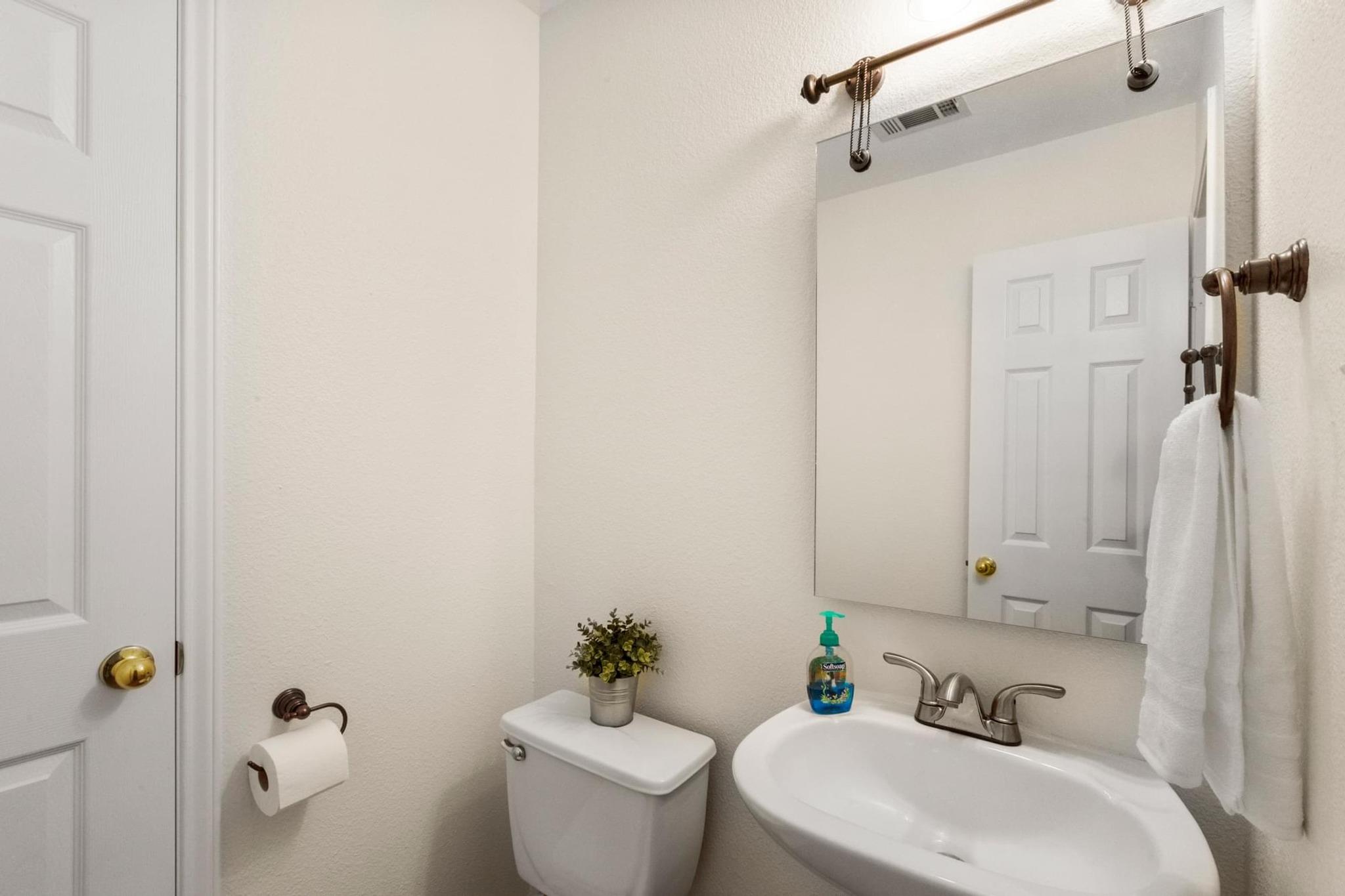 1449 SIR THOPAS Trl, Austin, TX 78748