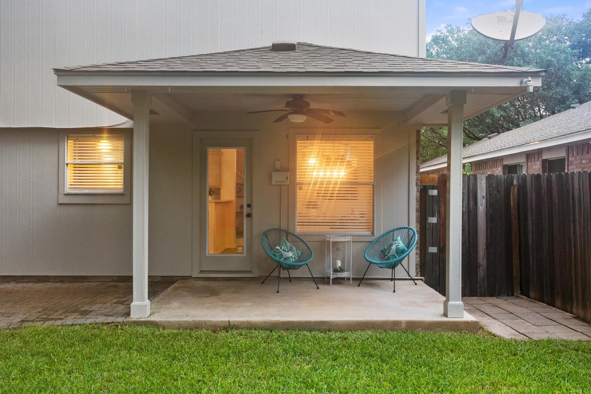 1449 SIR THOPAS Trl, Austin, TX 78748