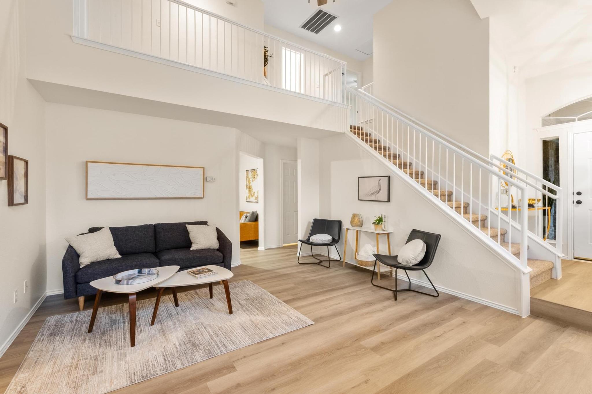 1449 SIR THOPAS Trl, Austin, TX 78748
