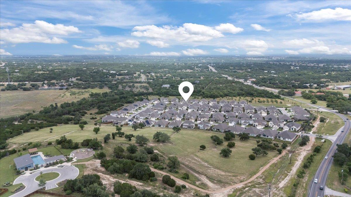 271 Eclipse Dr, Austin, TX 78737