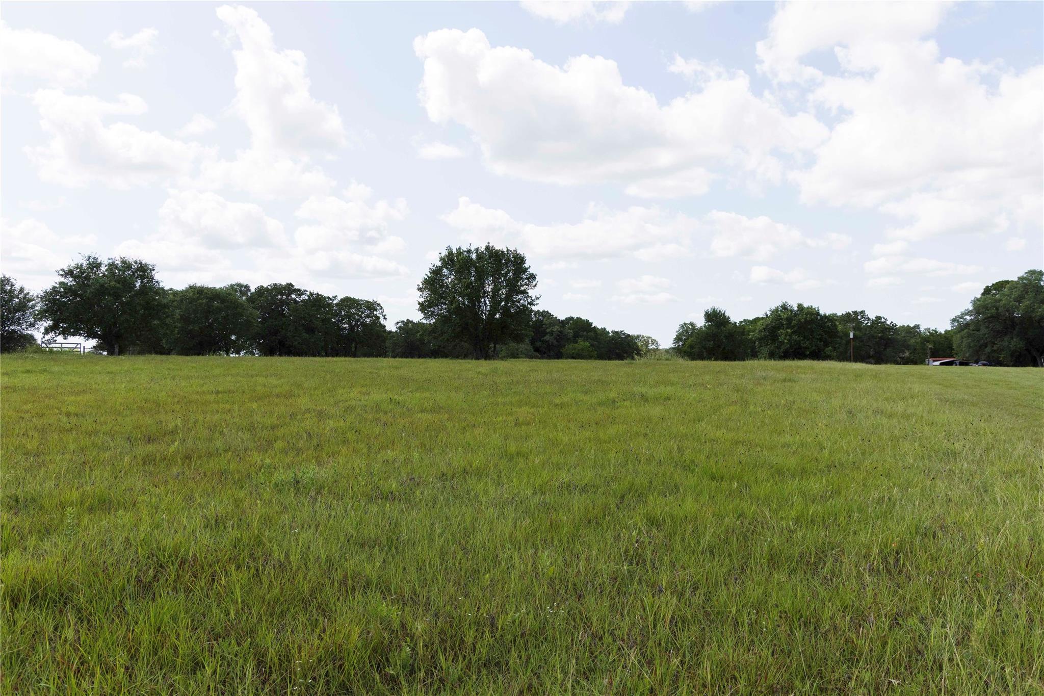 000 Hranicky Rd, Schulenburg, TX 78956