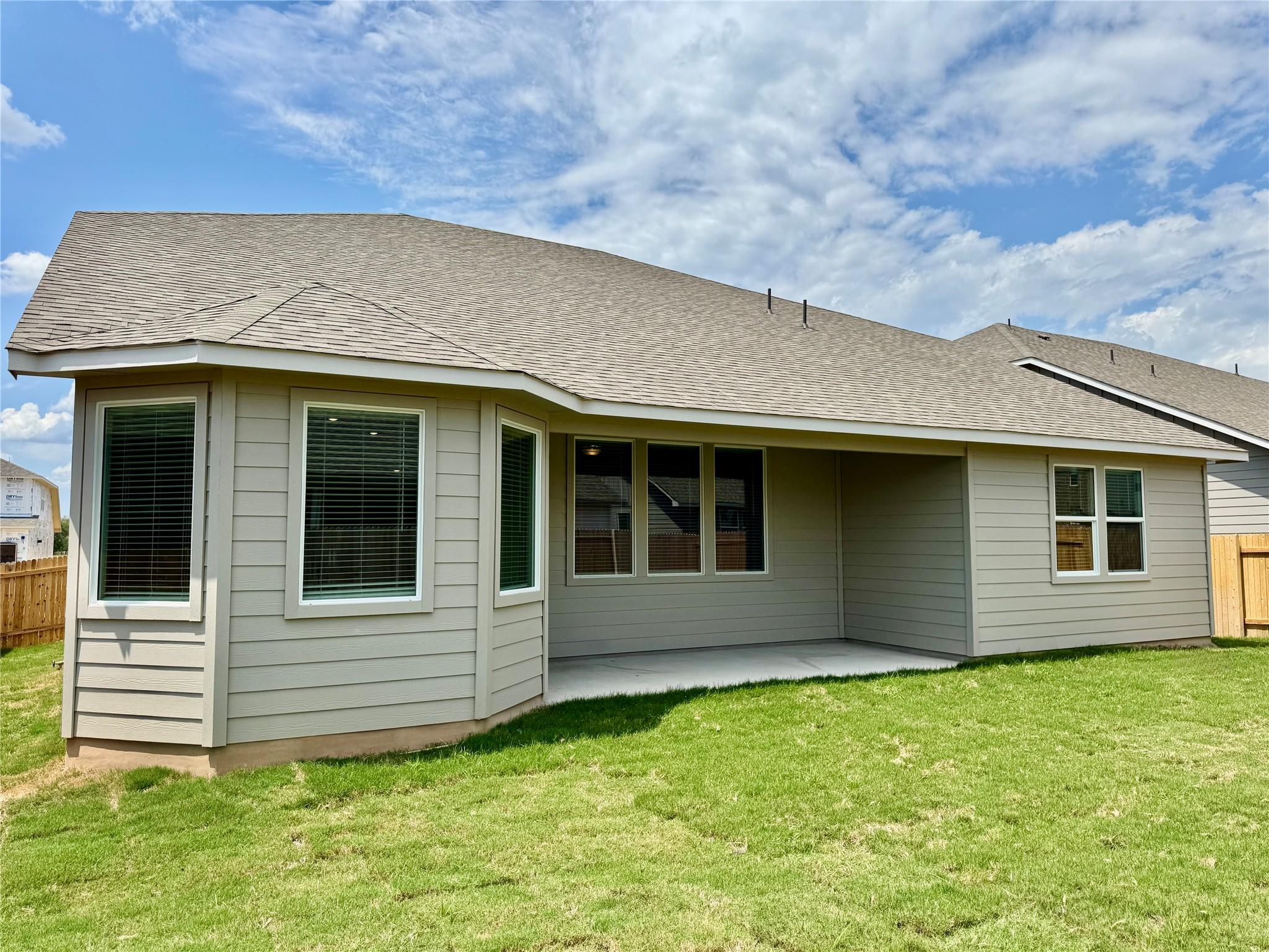 574 Banff Dr, Kyle, TX 78640