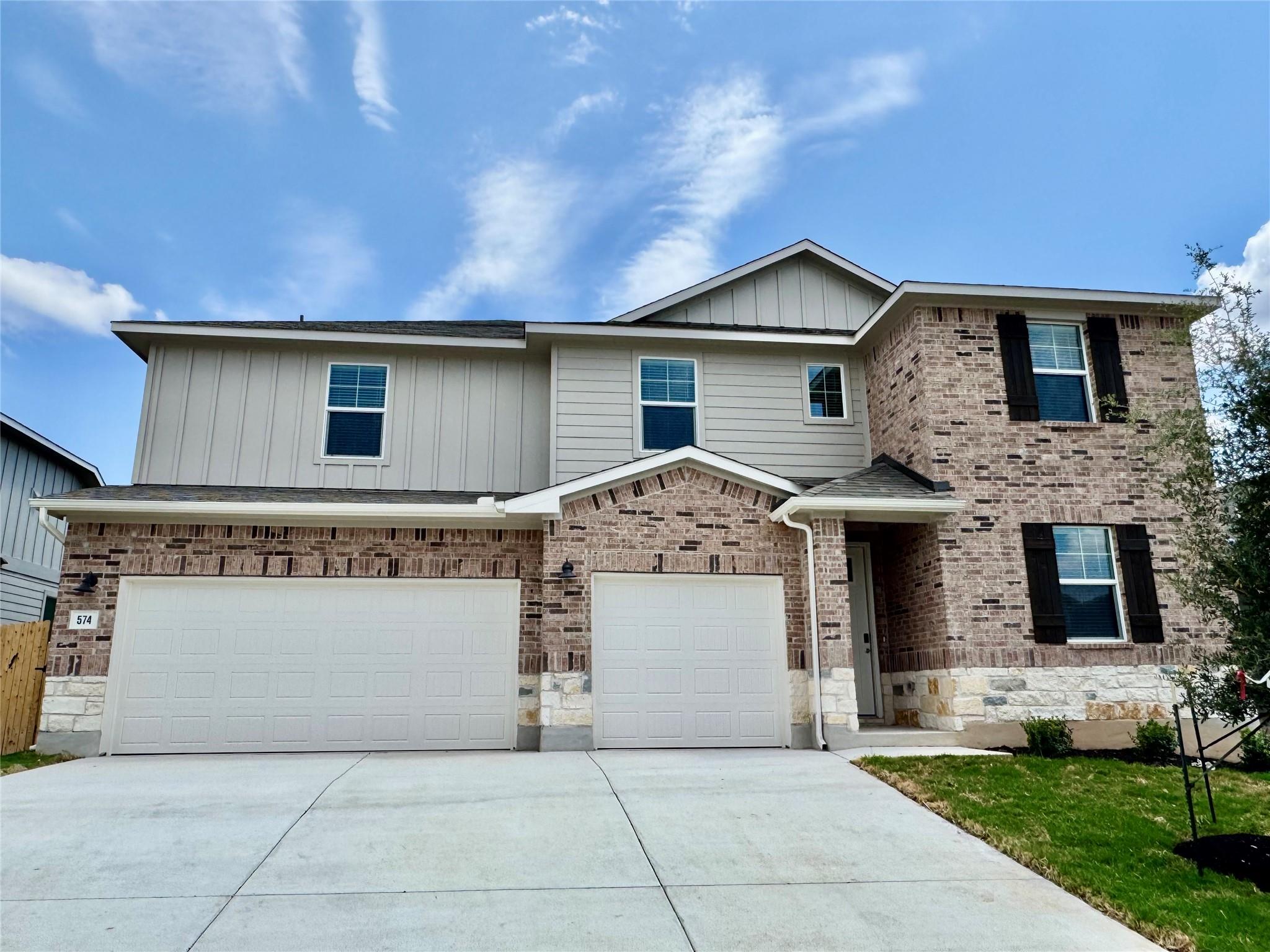 574 Banff Dr, Kyle, TX 78640