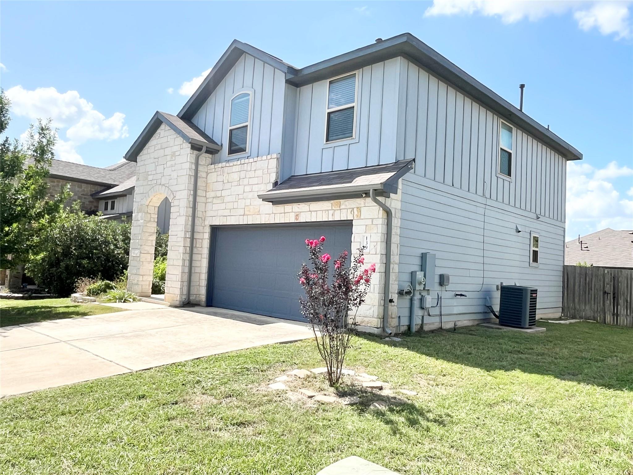 139 Diamondback Cv, Buda, TX 78610