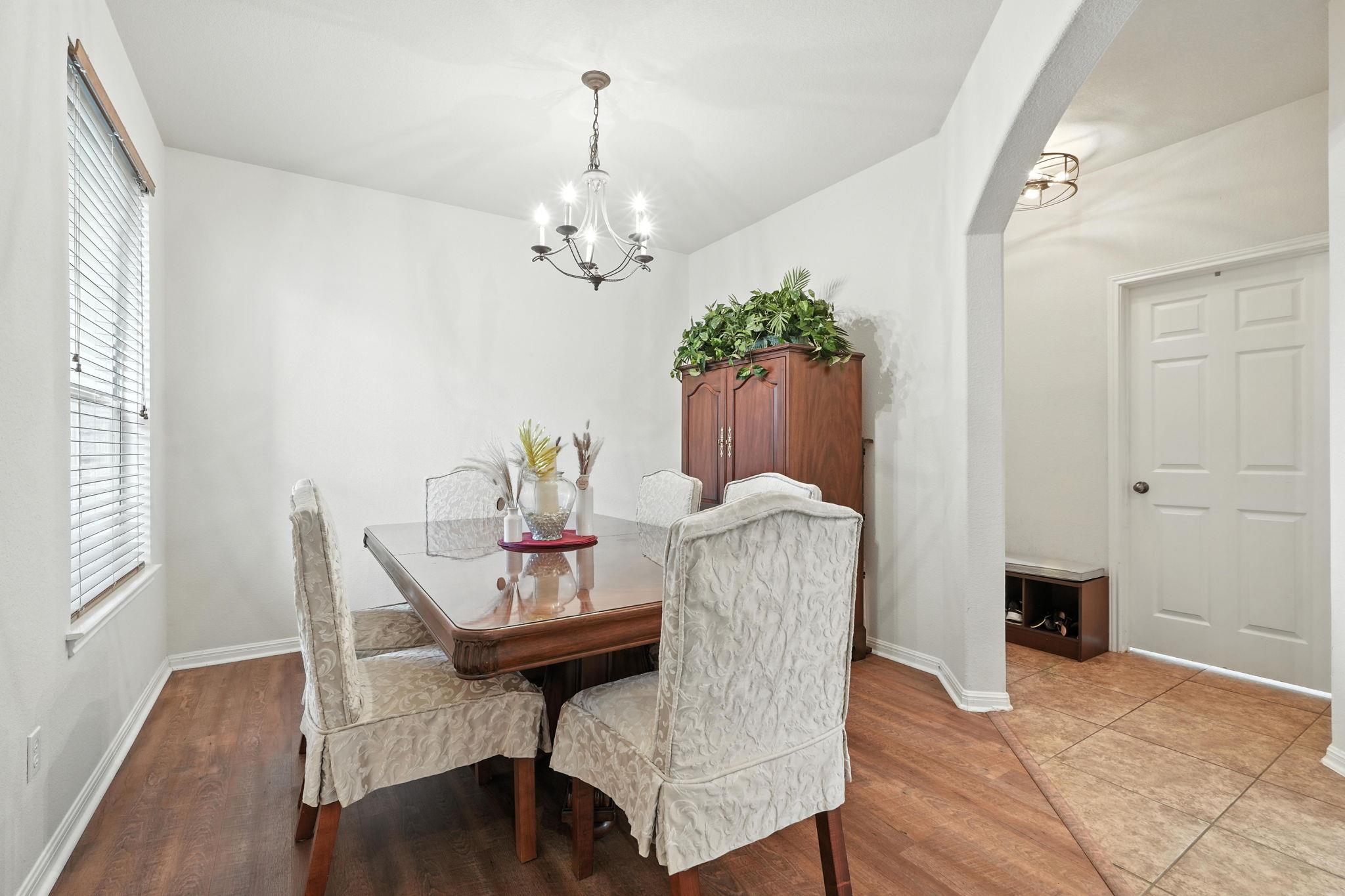 1802 Misty Ridge Dr, Leander, TX 78641