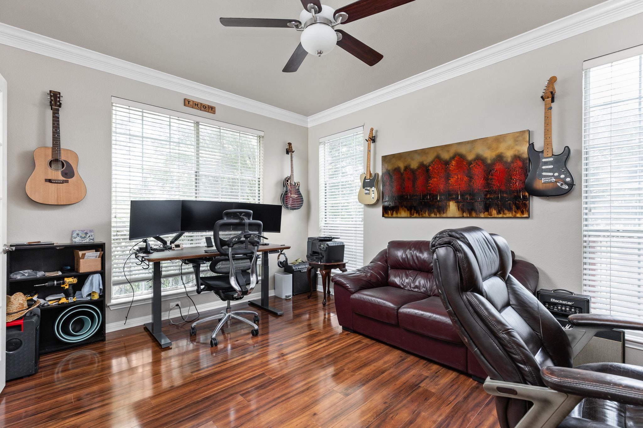 2400 Butler National Dr, Pflugerville, TX 78660