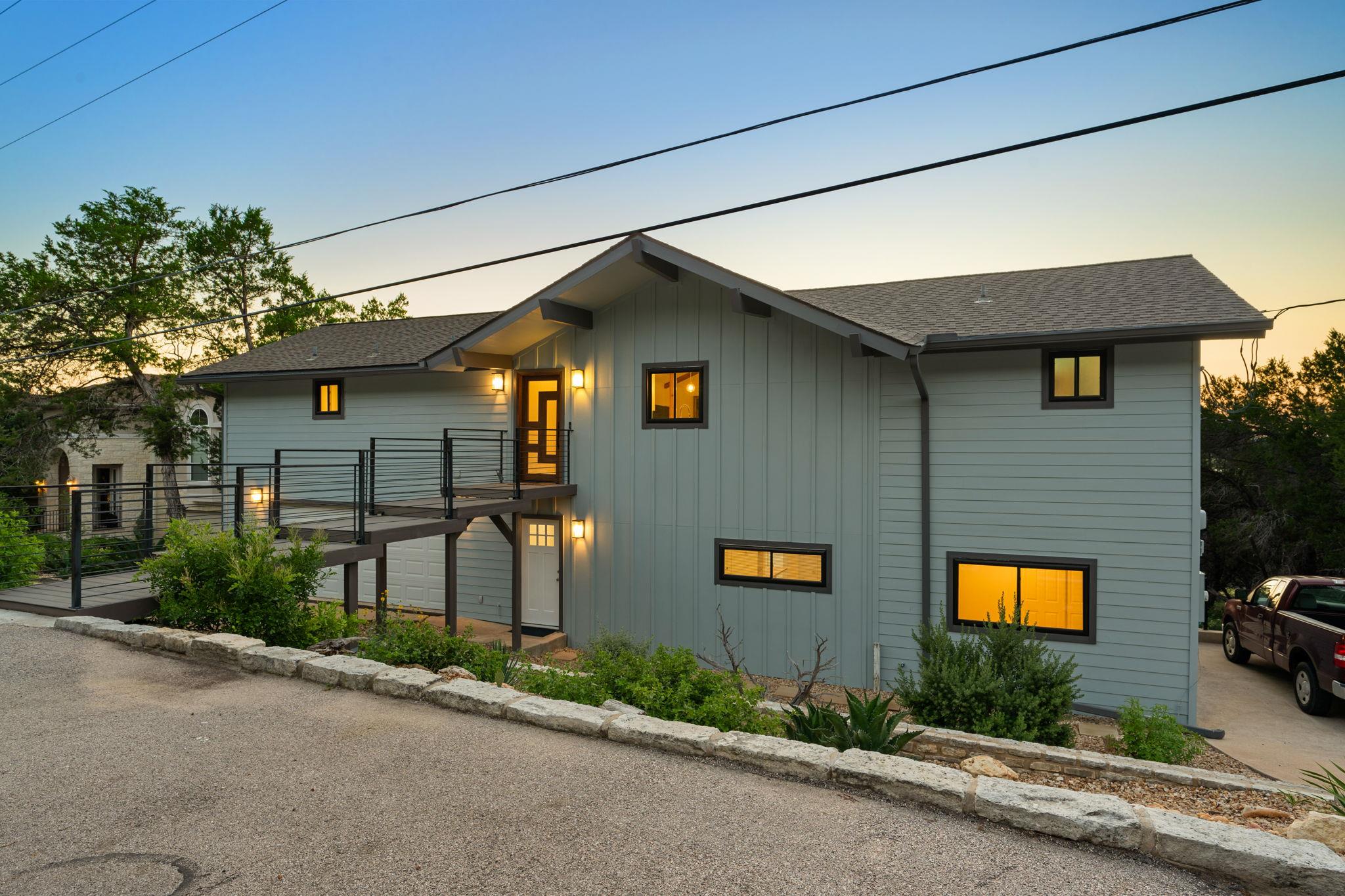 6300 Lakeshore Dr, Lago Vista, TX 78645