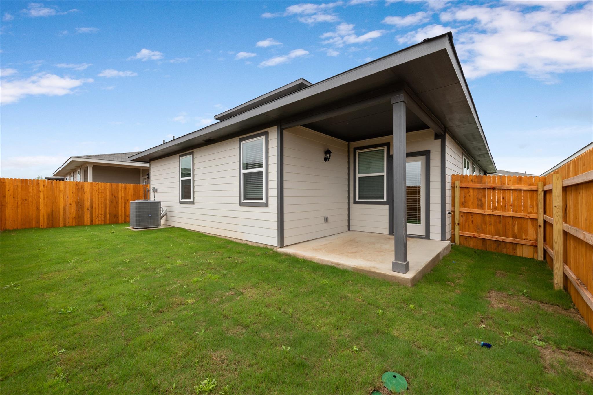 289 Deserti Rd, Leander, TX 78641