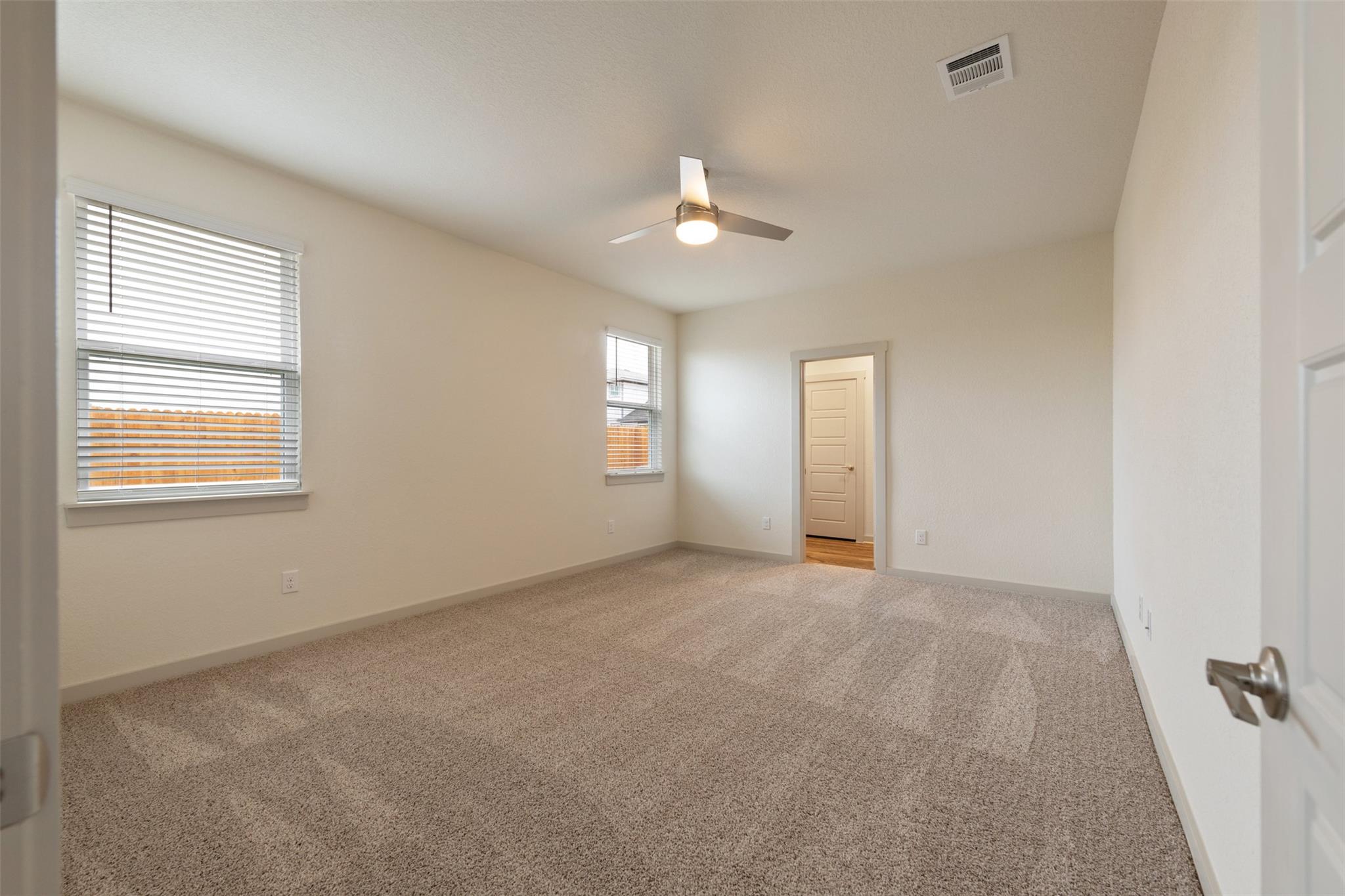 289 Deserti Rd, Leander, TX 78641