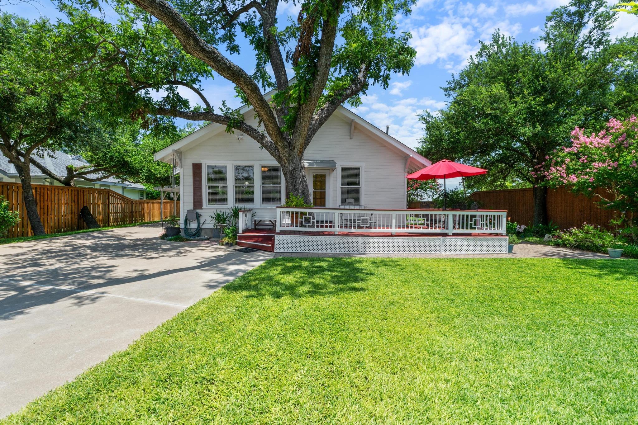 810 E University Ave, Georgetown, TX 78626