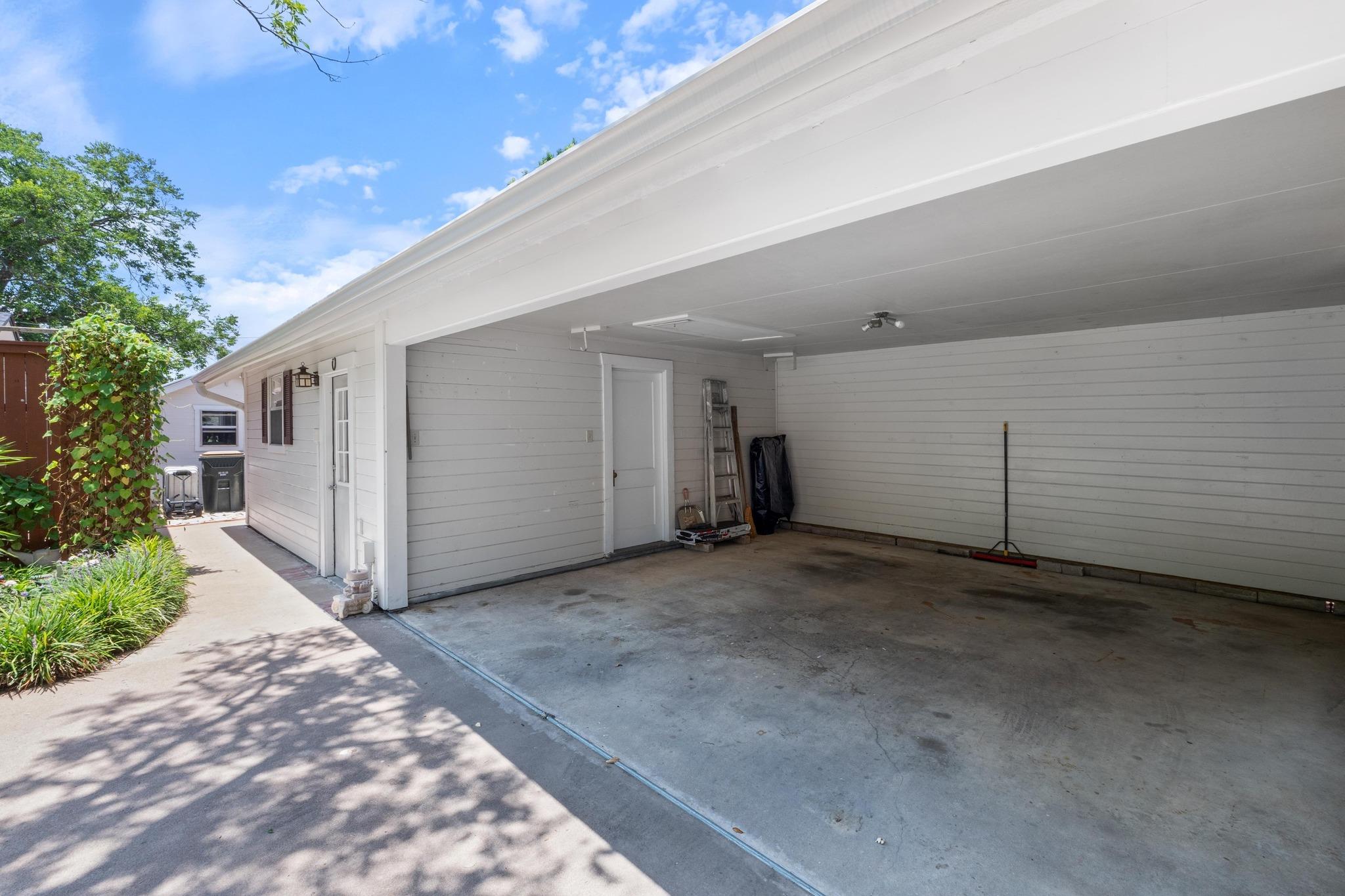 810 E University Ave, Georgetown, TX 78626