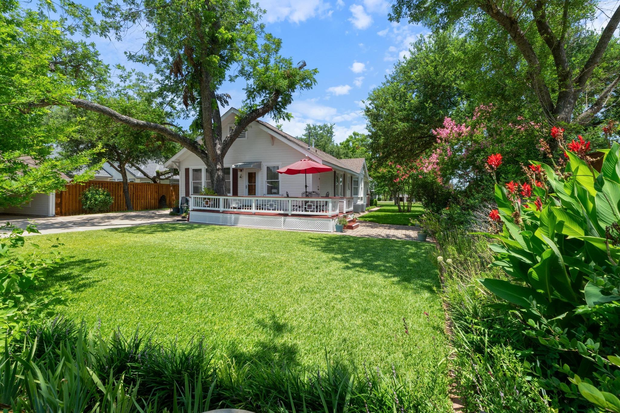 810 E University Ave, Georgetown, TX 78626