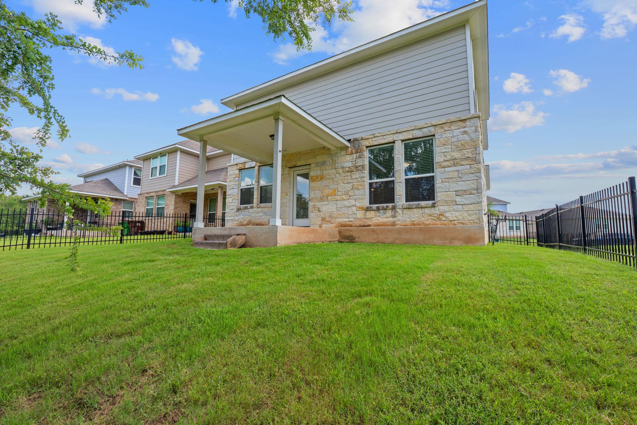 2800 Joe Dimaggio Blvd # 84, Round Rock, TX 78665