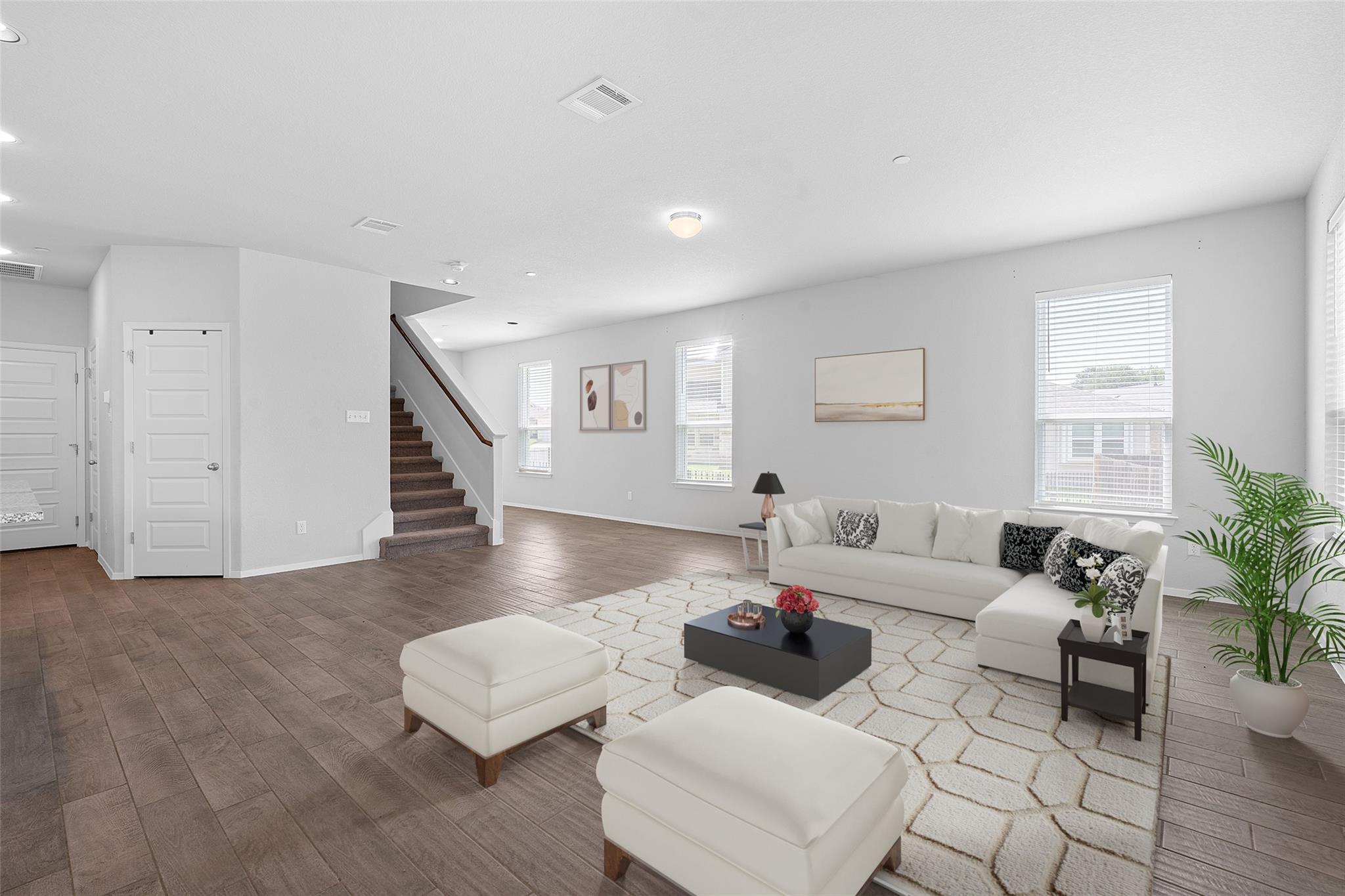 2800 Joe Dimaggio Blvd # 84, Round Rock, TX 78665