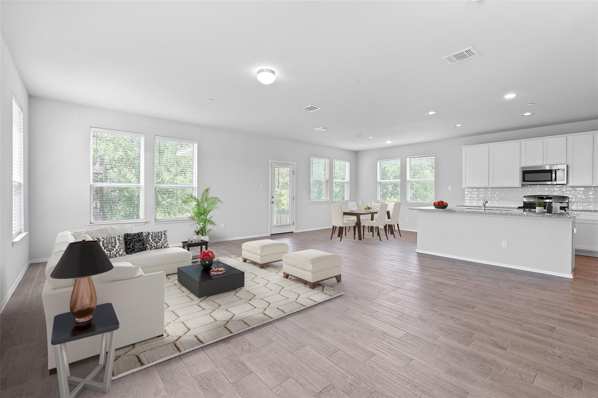 2800 Joe Dimaggio Blvd # 84, Round Rock, TX 78665