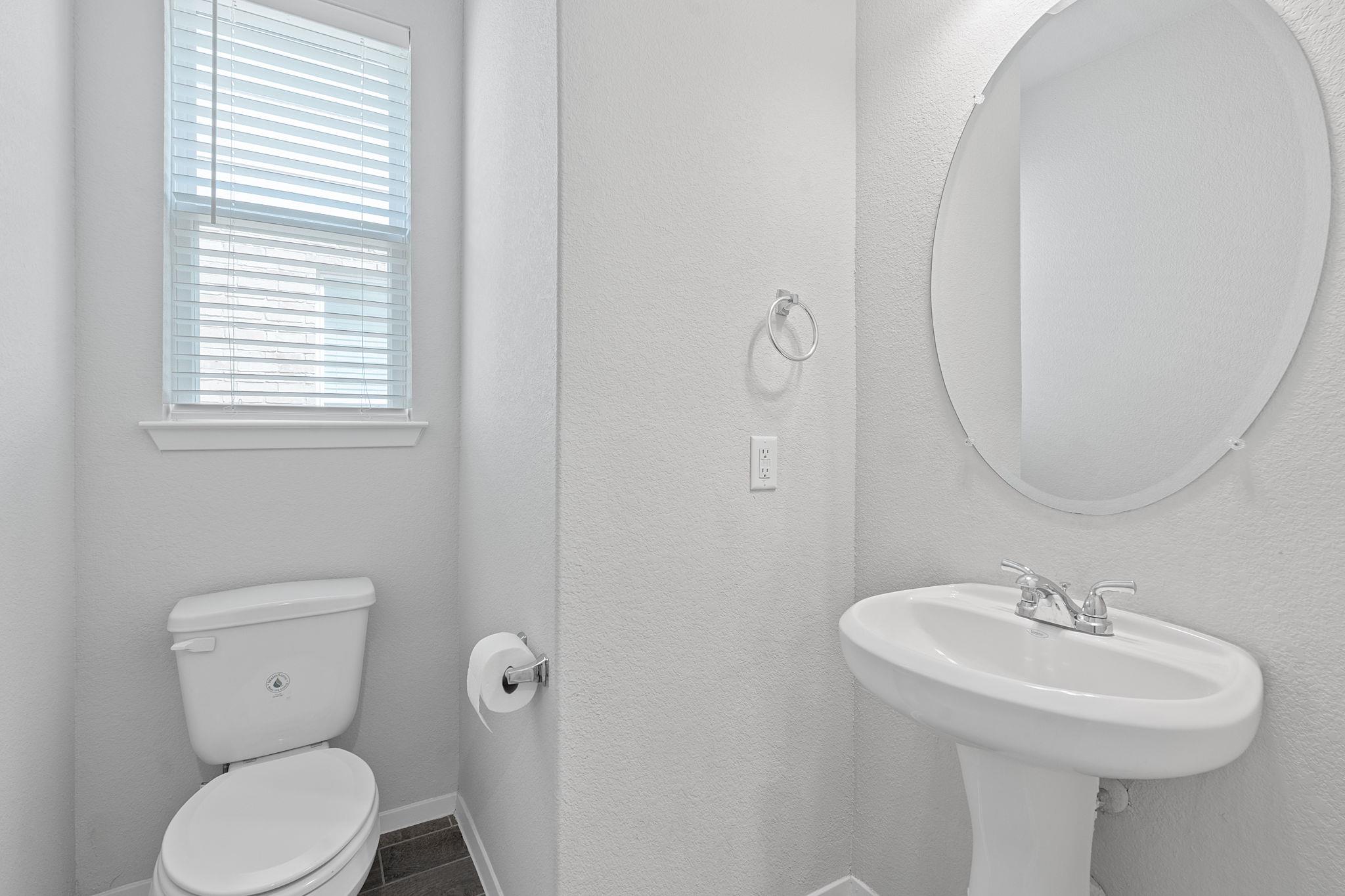 2800 Joe Dimaggio Blvd # 84, Round Rock, TX 78665