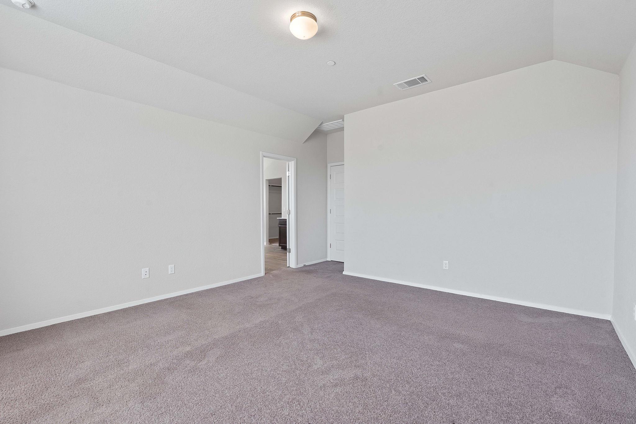 2800 Joe Dimaggio Blvd # 84, Round Rock, TX 78665