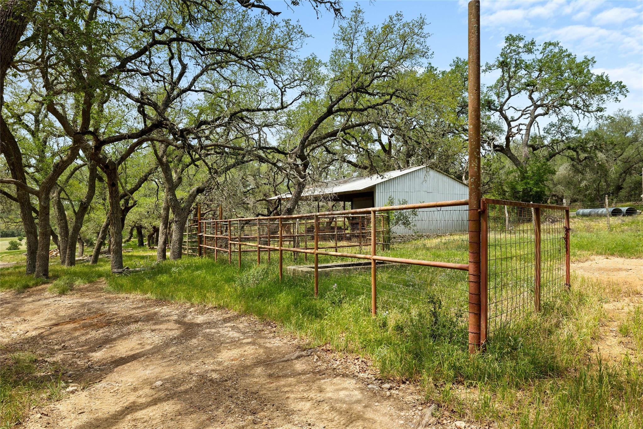 1128 Posey Ranch Rd, Fischer, TX 78623