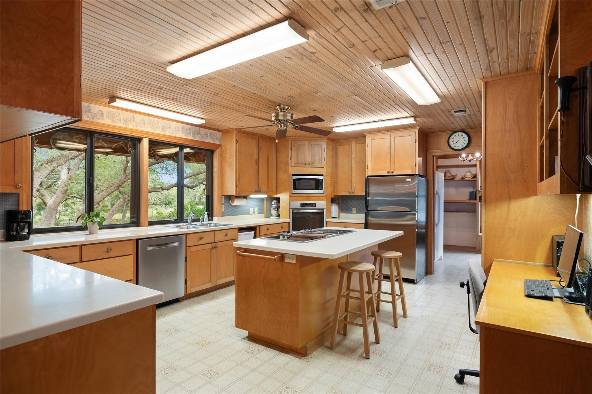 1128 Posey Ranch Rd, Fischer, TX 78623