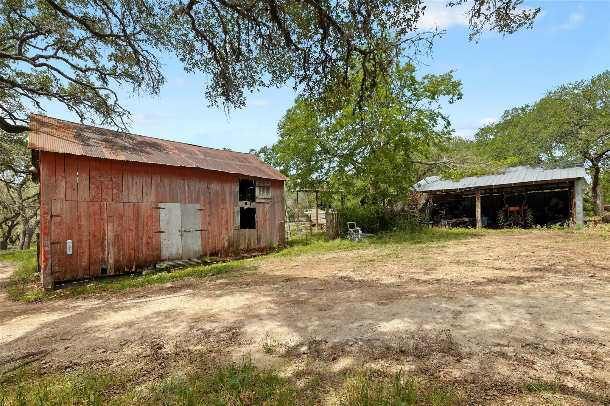 1128 Posey Ranch Rd, Fischer, TX 78623