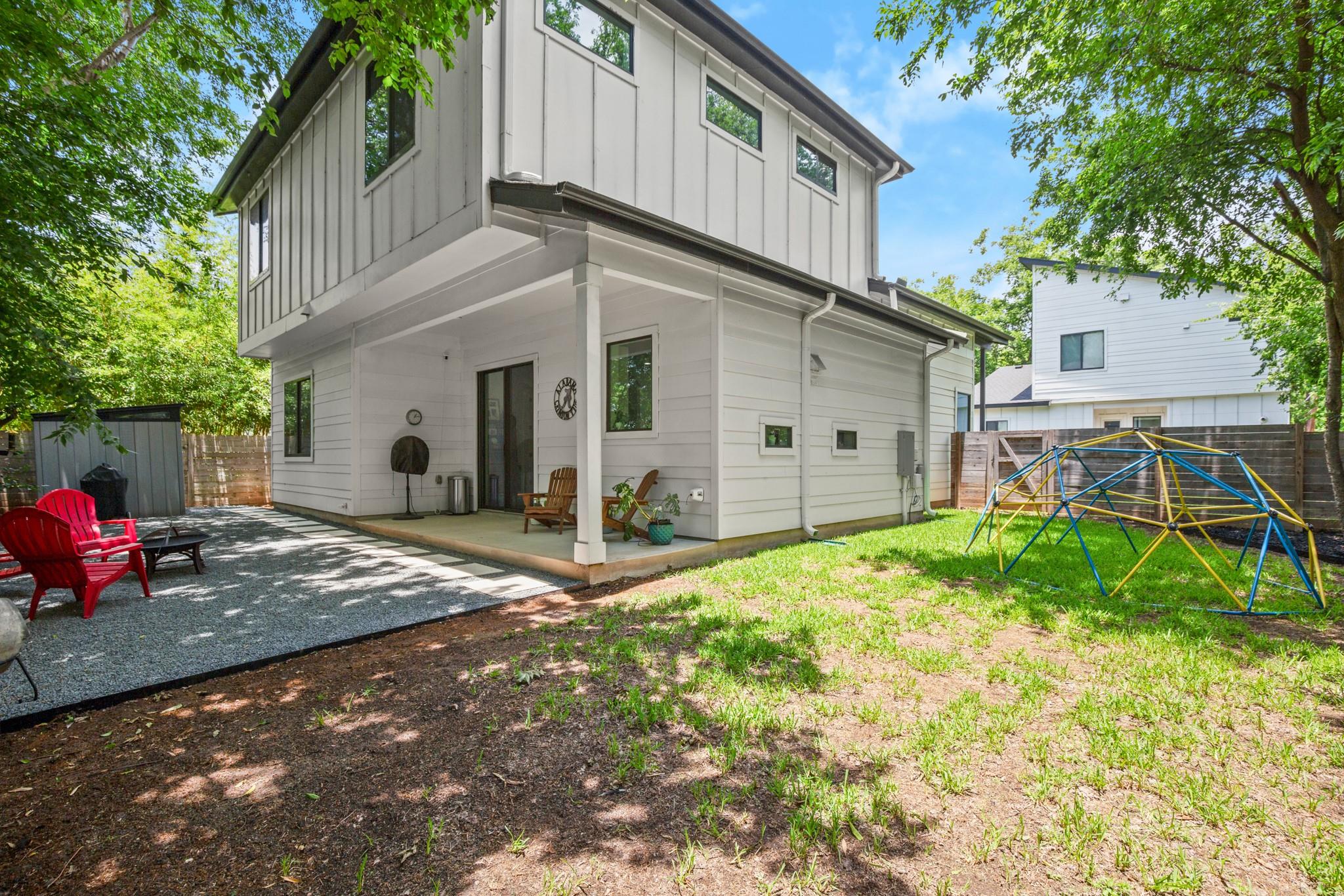 611 Gaylor St # 2, Austin, TX 78752