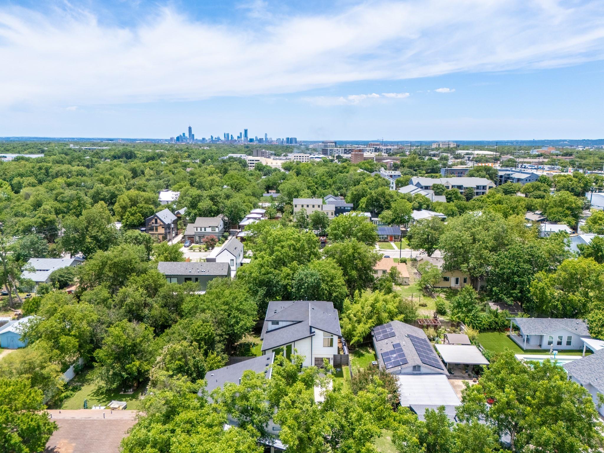 611 Gaylor St # 2, Austin, TX 78752