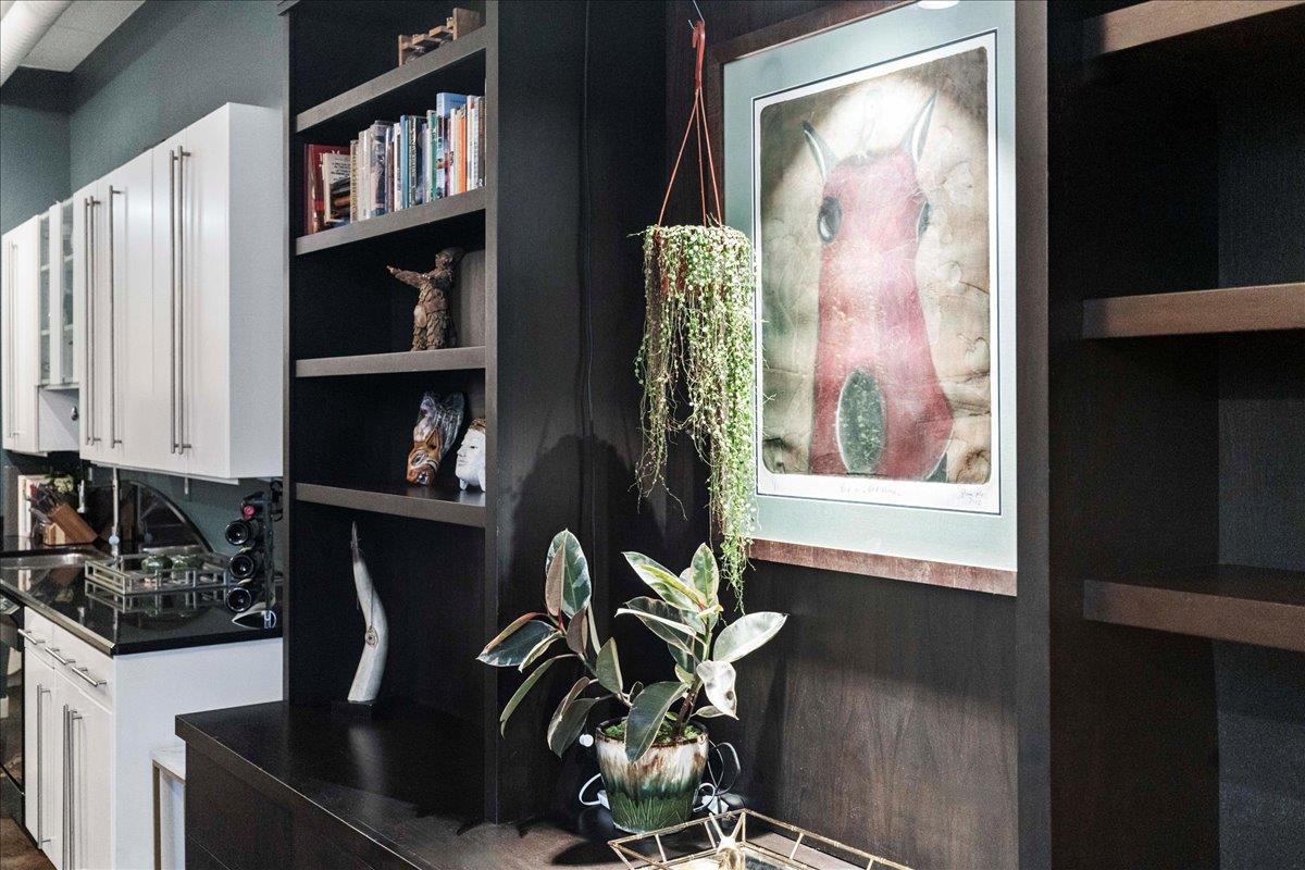 311 W 5th St # 1008, Austin, TX 78701