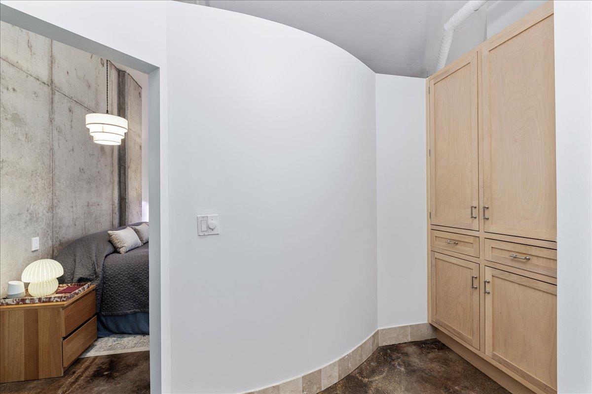 311 W 5th St # 1008, Austin, TX 78701