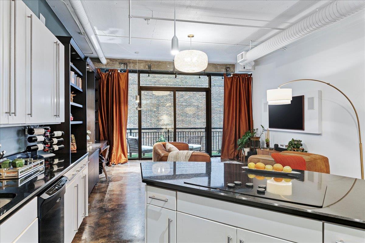 311 W 5th St # 1008, Austin, TX 78701