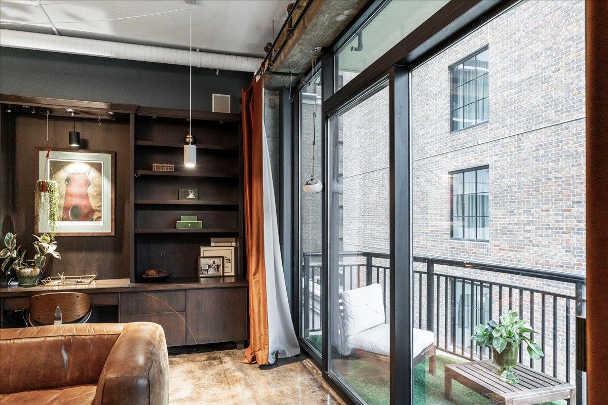 311 W 5th St # 1008, Austin, TX 78701