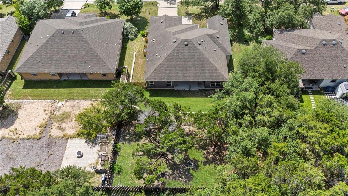 204 S Meadowlark St, Lakeway, TX 78734
