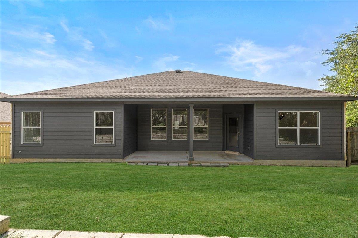204 S Meadowlark St, Lakeway, TX 78734