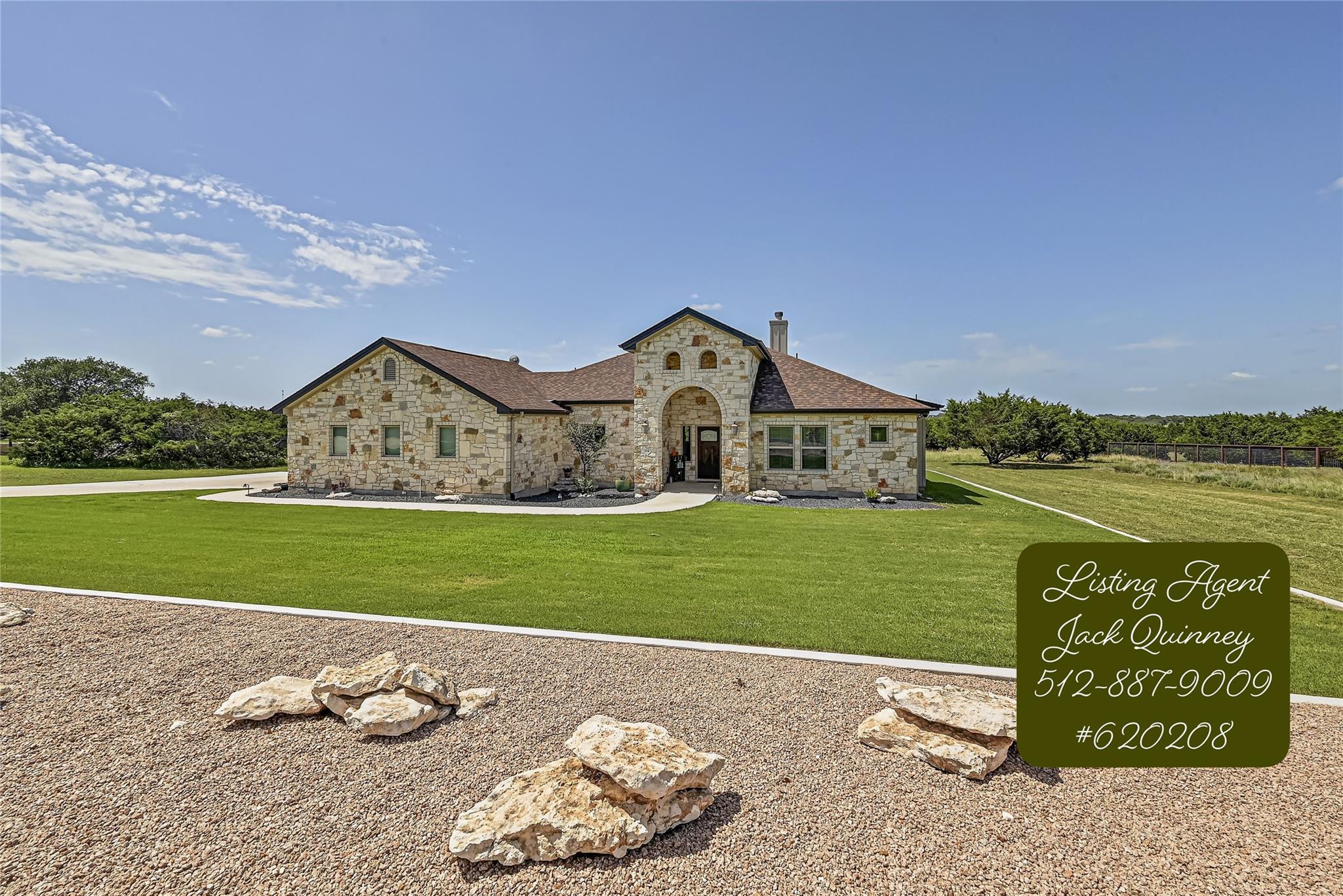 312 FIRST DOWN DASH, Bertram, TX 78611