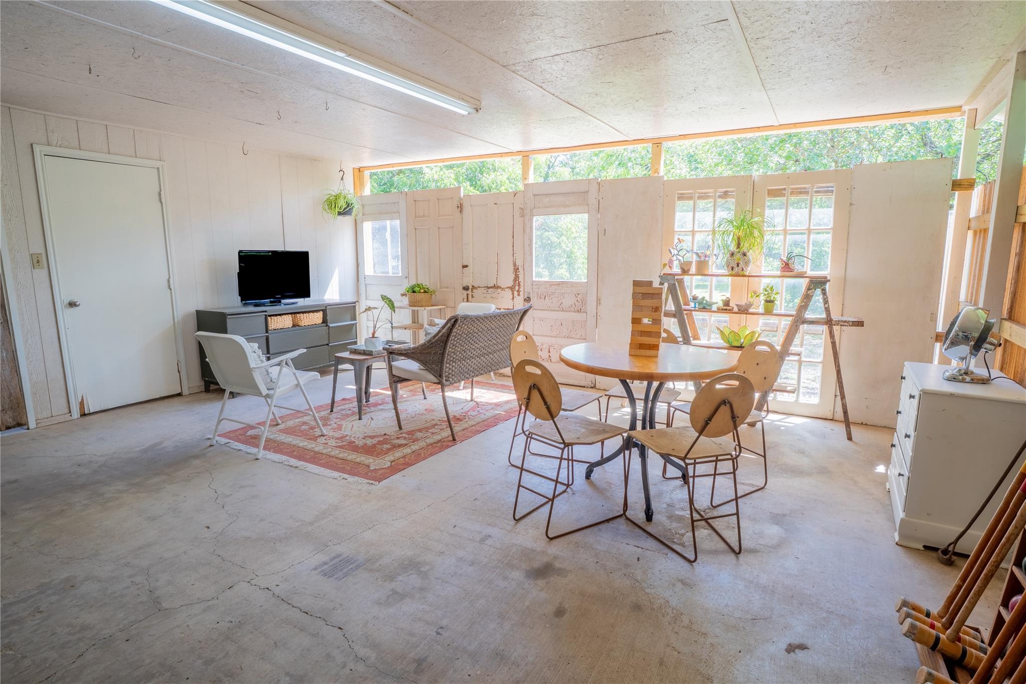 503 Maresh St, Taylor, TX 76574