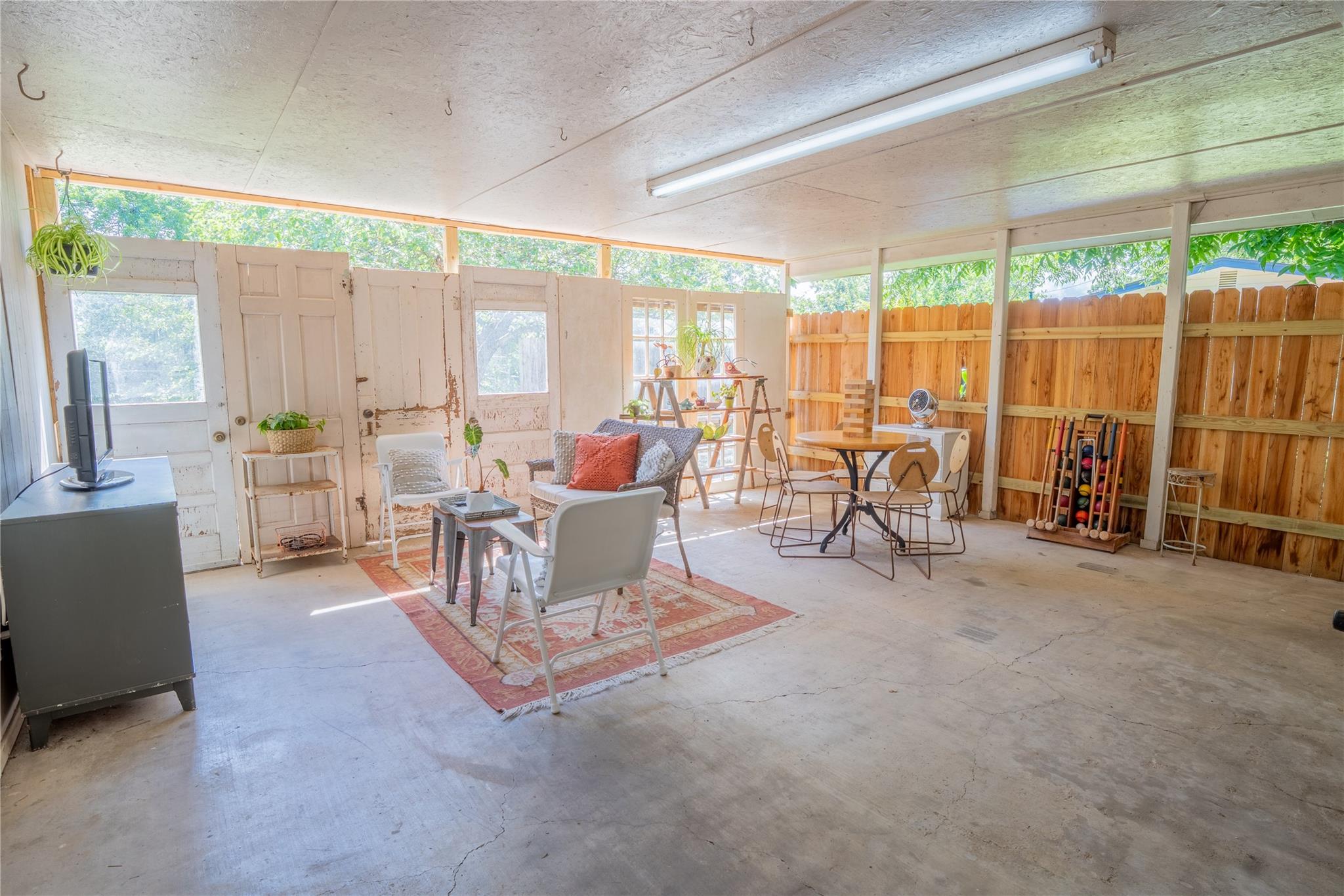 503 Maresh St, Taylor, TX 76574