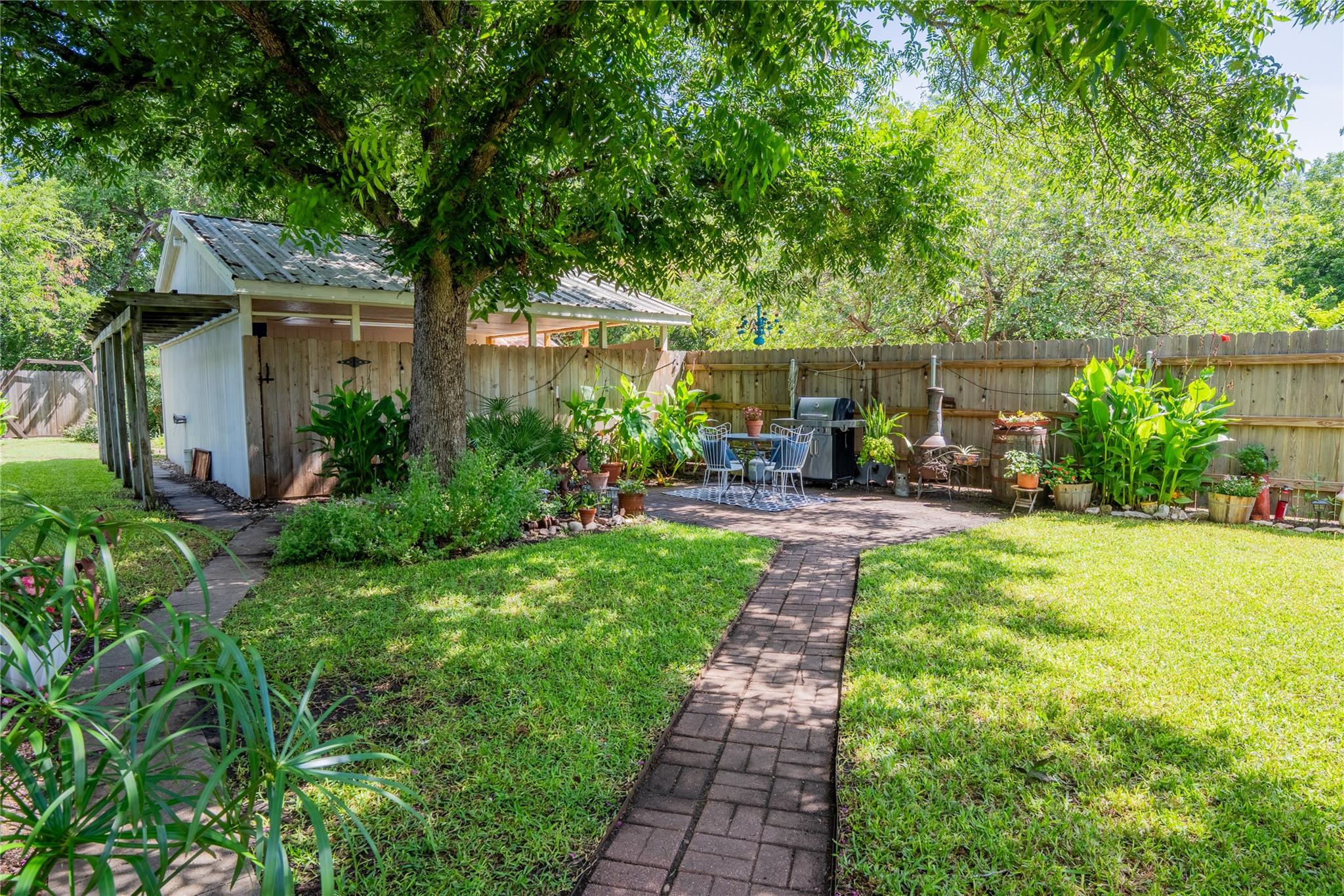 503 Maresh St, Taylor, TX 76574