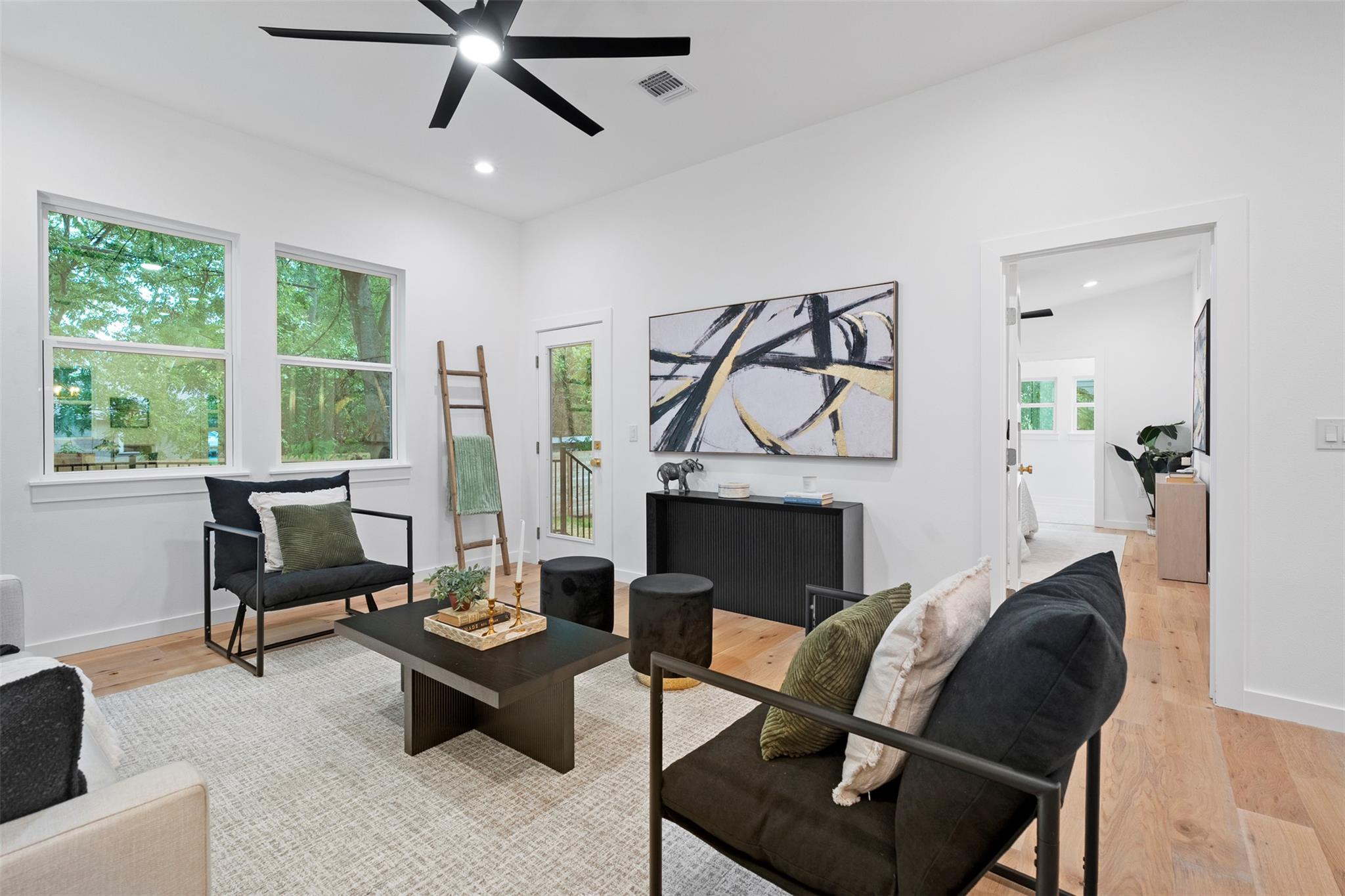 919 Gene Johnson St, Austin, TX 78751