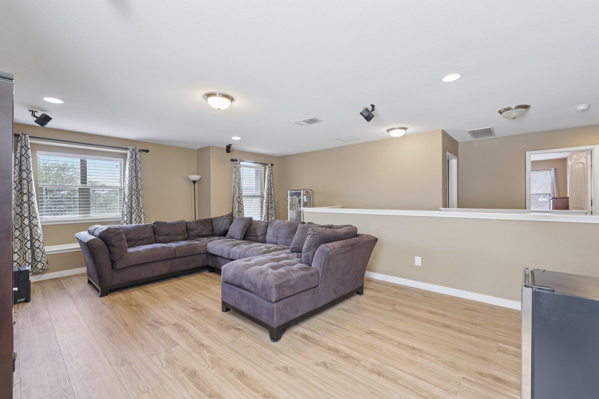 1124 Calla Lily Blvd, Leander, TX 78641