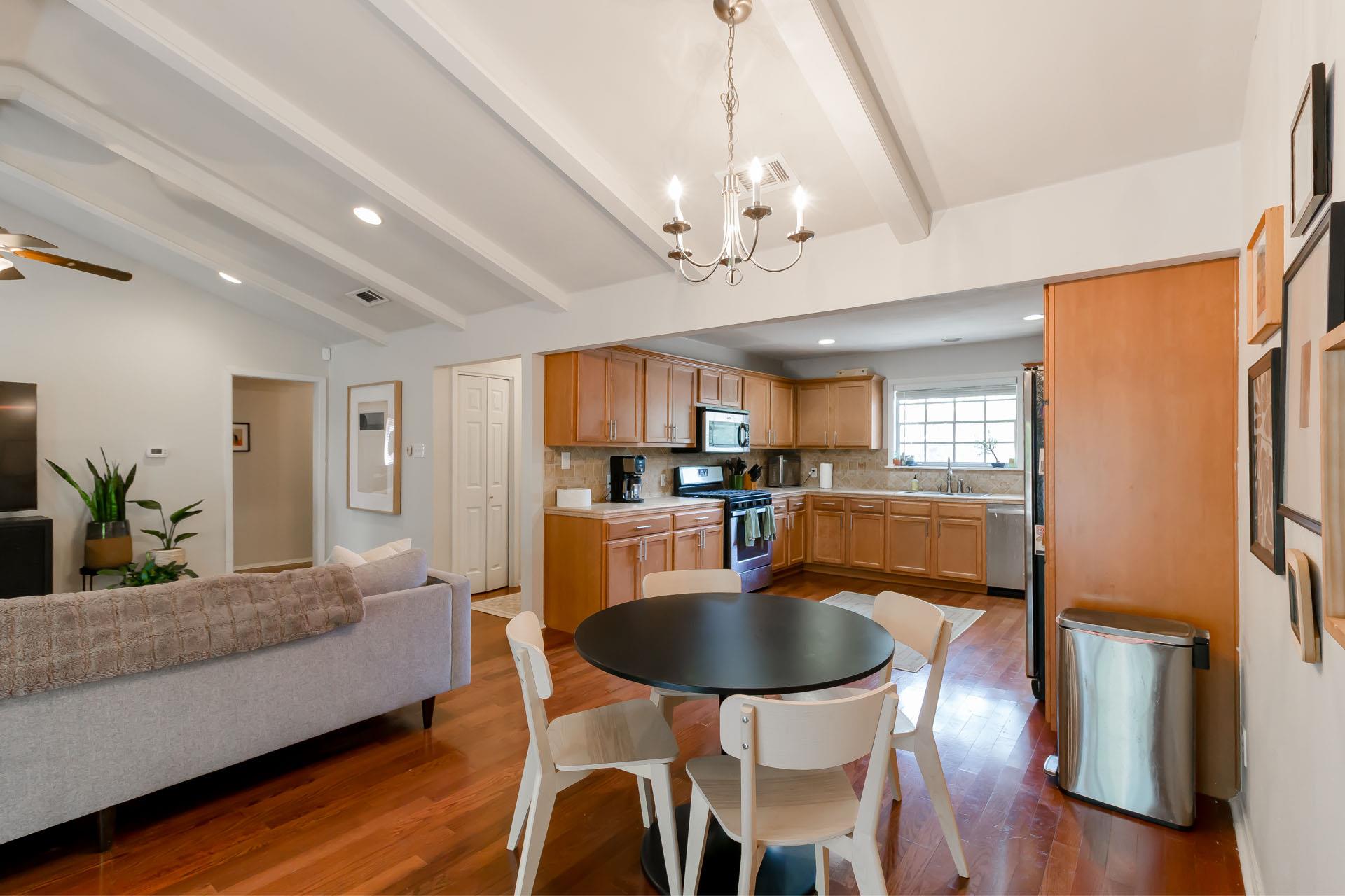 6612 Ashland Dr, Austin, TX 78723