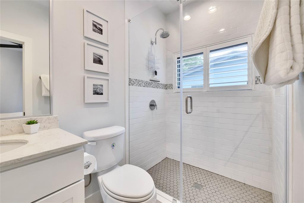 1311 Justin Ln # A, Austin, TX 78757