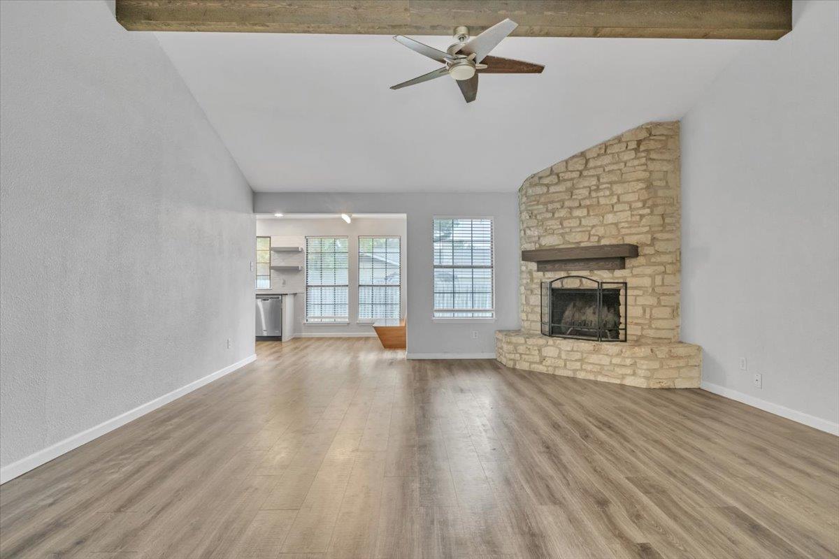 6100 Woodhue Dr, Austin, TX 78745