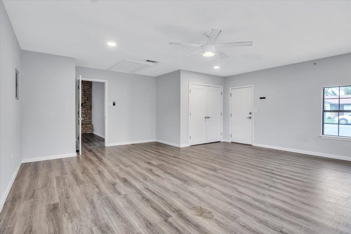 6100 Woodhue Dr, Austin, TX 78745