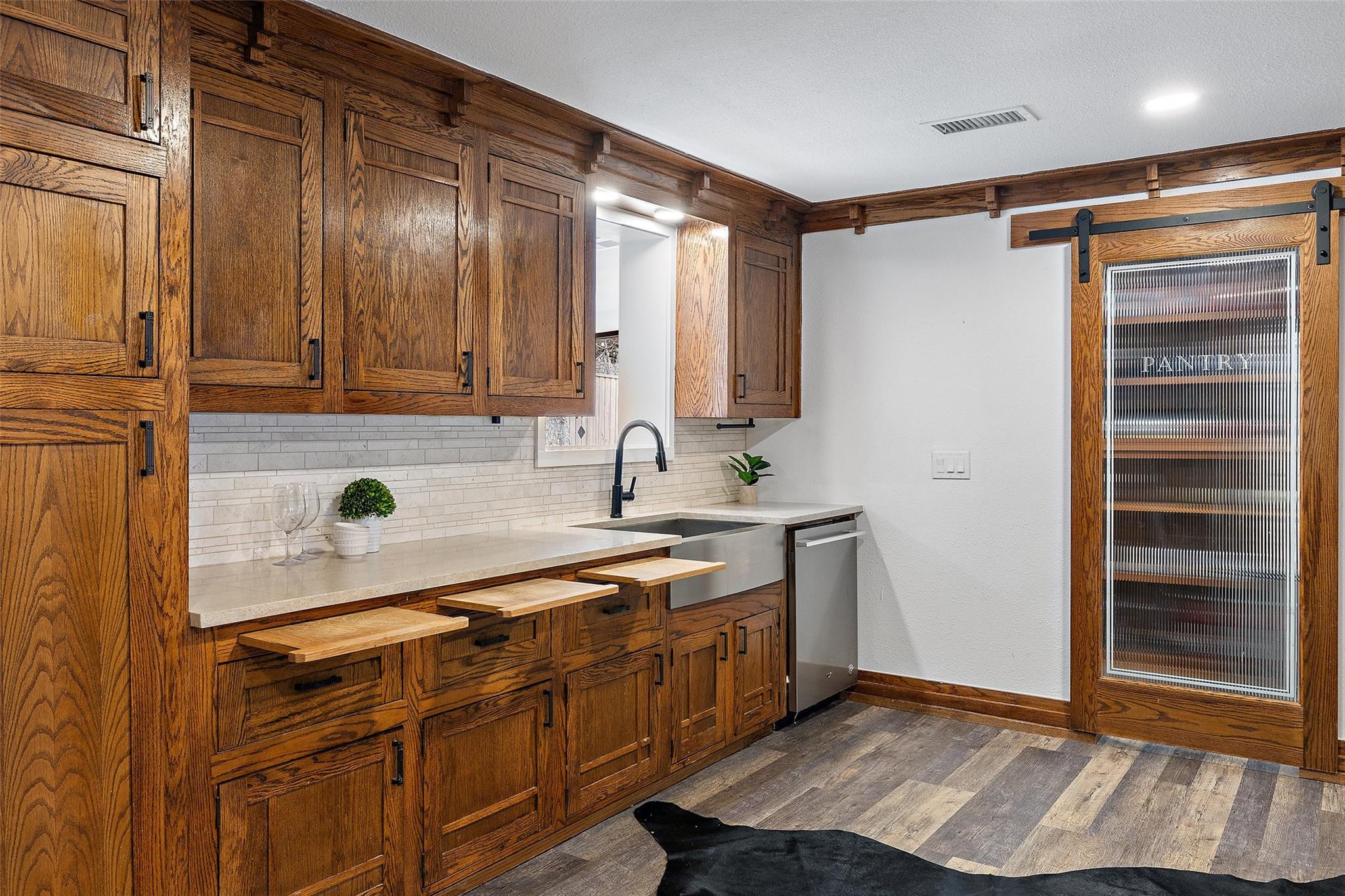 119 Vicinity Trl, Spicewood, TX 78669