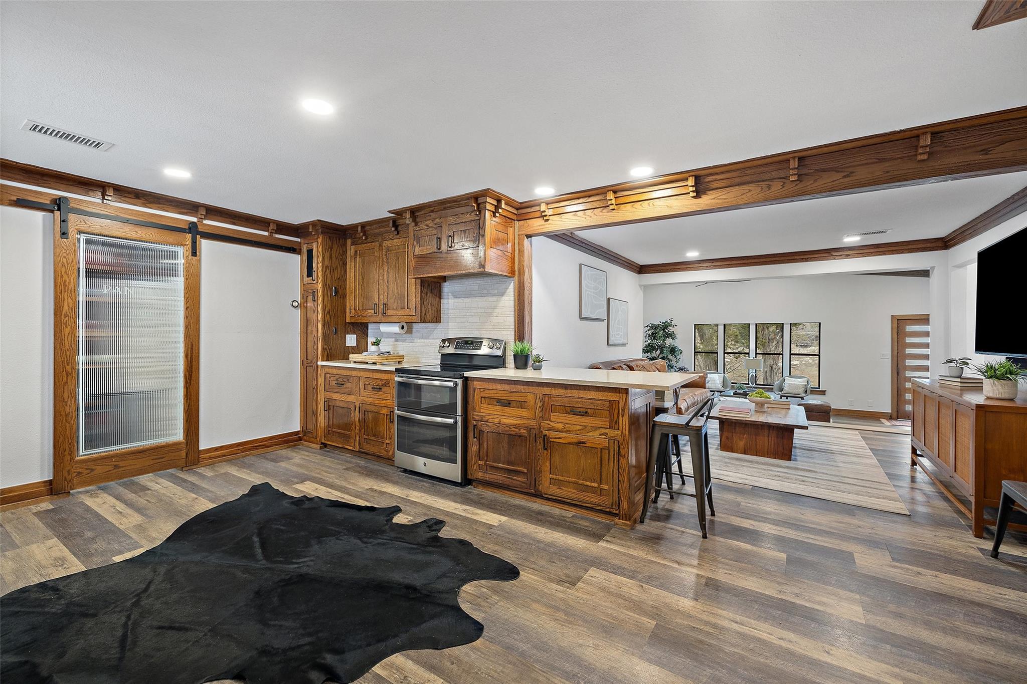 119 Vicinity Trl, Spicewood, TX 78669