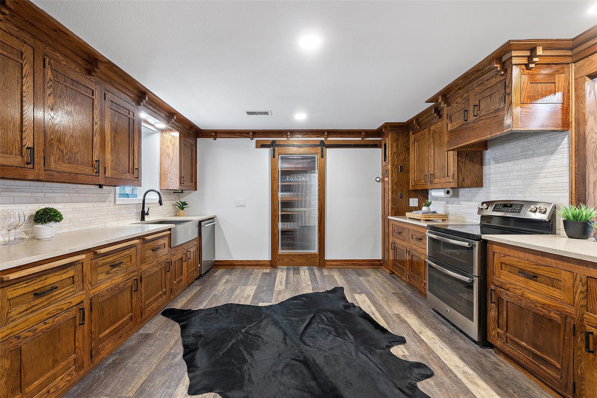 119 Vicinity Trl, Spicewood, TX 78669