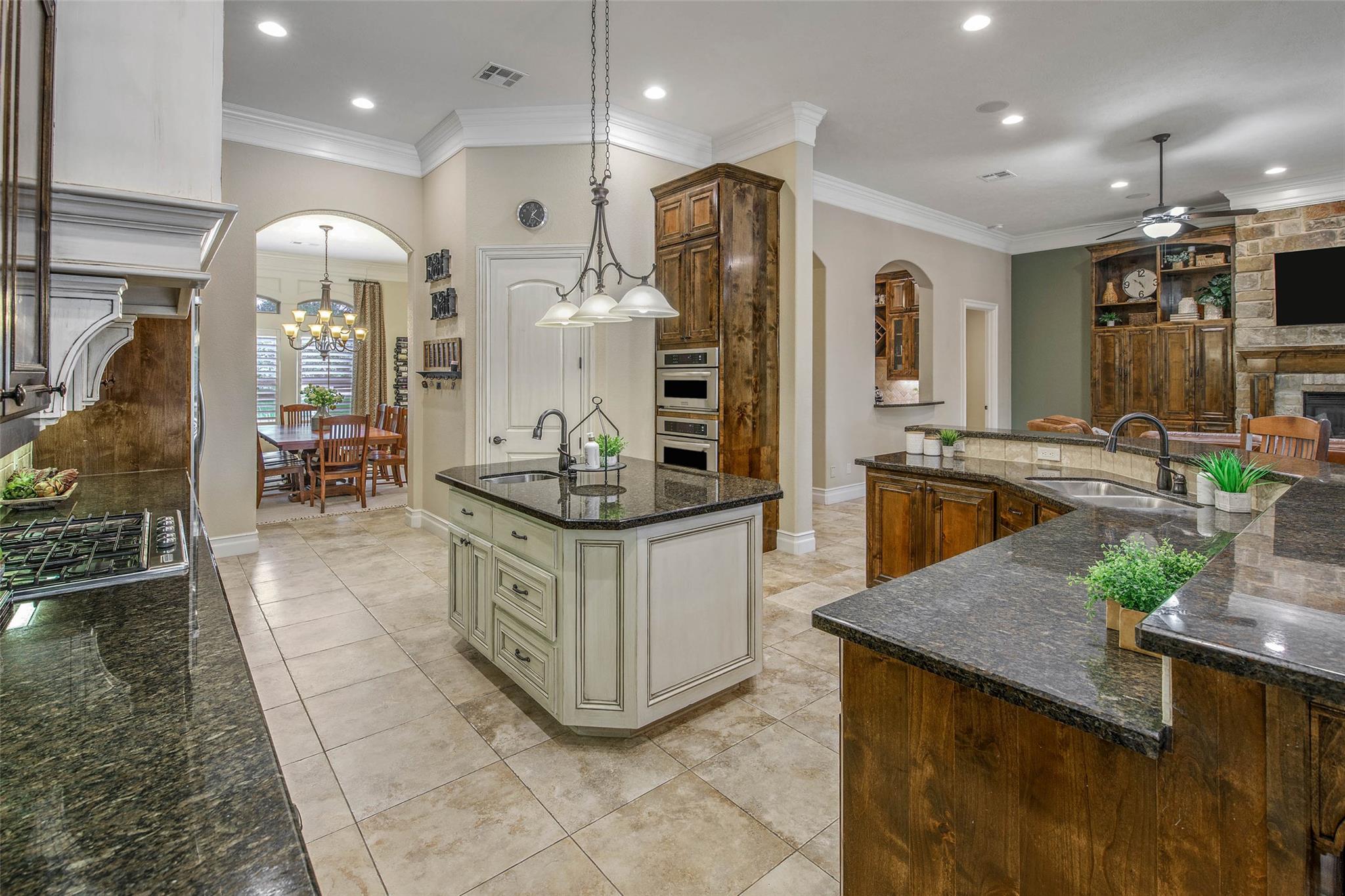 4920 Whistling Straits Loop, College Station, TX 77845
