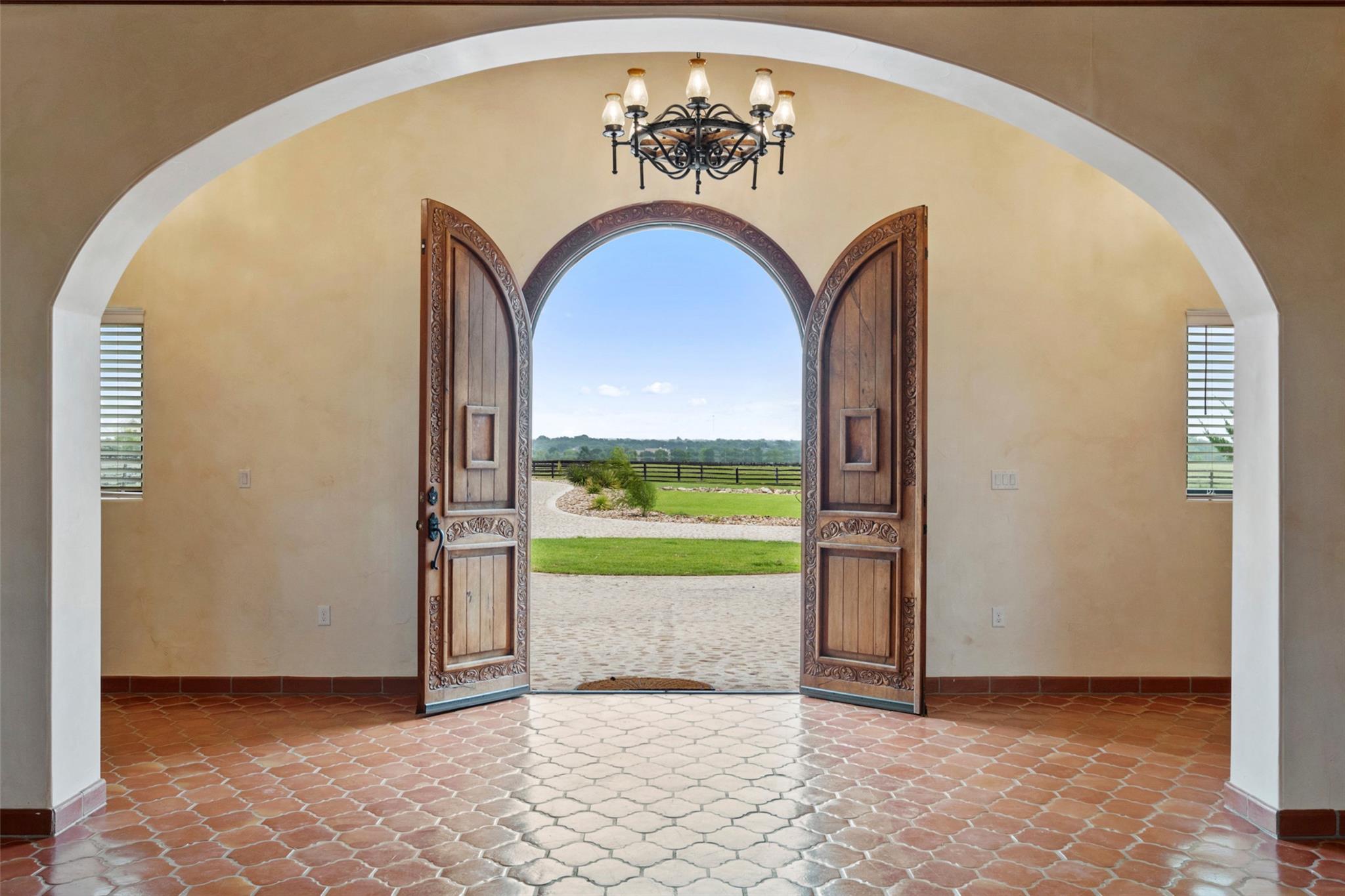 108 Country Vista Ln, Georgetown, TX 78626