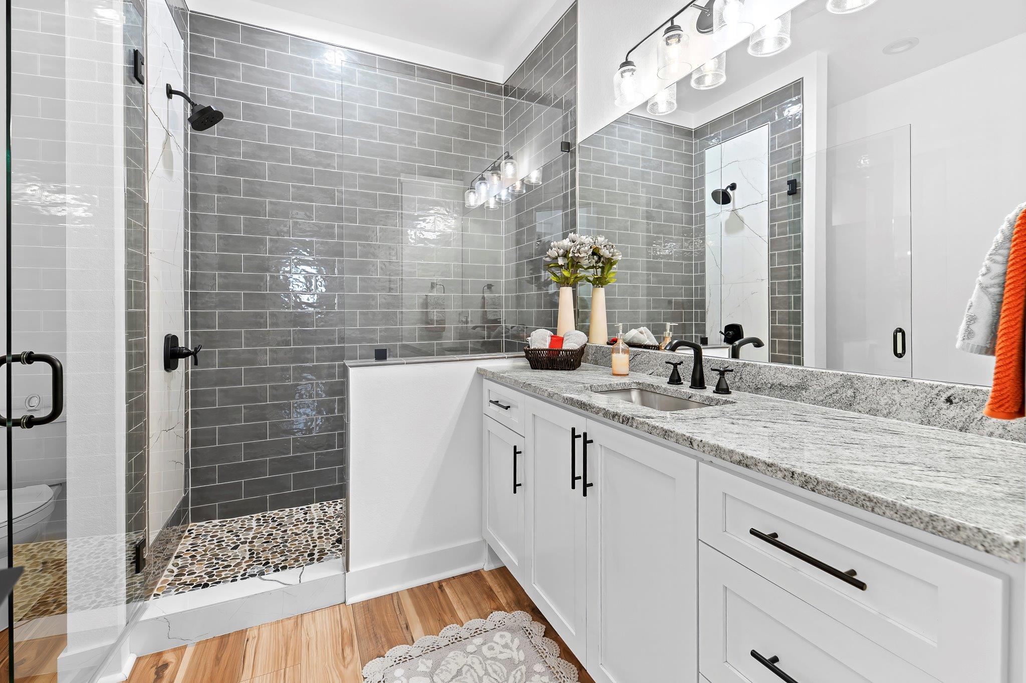 5925 County Road 236 Rd, Liberty Hill, TX 78642